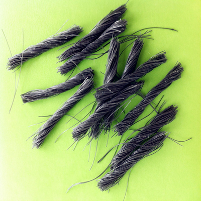 Bahan abu-abu polimer Twist Bunchy PP Fiber Untuk Lantai Industri