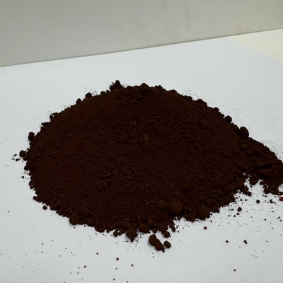 Oksida besi coklat dengan kekuatan pewarnaan yang tinggi untuk cat dan kaca patri
