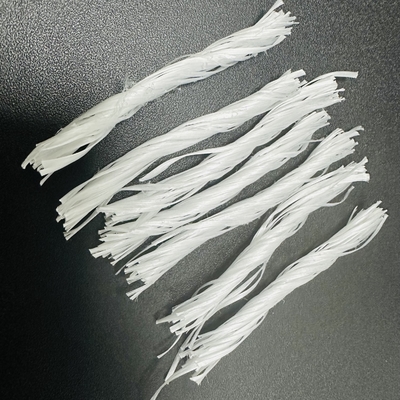 Buliding Polymer Material PP Fiber Twisted Bunchy Form 500T Agar Tahan Retak