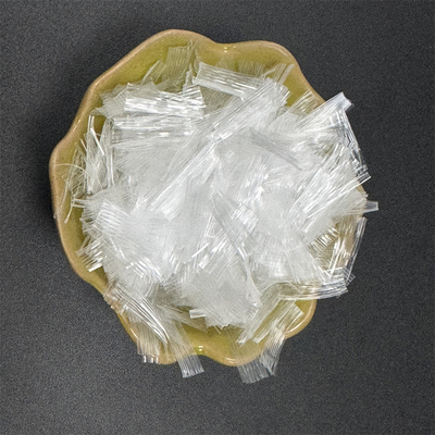 560Mpa Kekuatan Tarikan Fibrillated Mesh Polypropylene Fiber Meningkatkan Perlindungan Baja Untuk Konstruksi Rumah dan Pabrik Modern