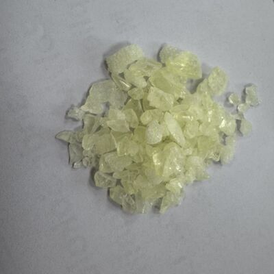 Kuning Hilang Granular atau Lumpy Solids Ketone Resin untuk Polishing Oil Polyketone Resin